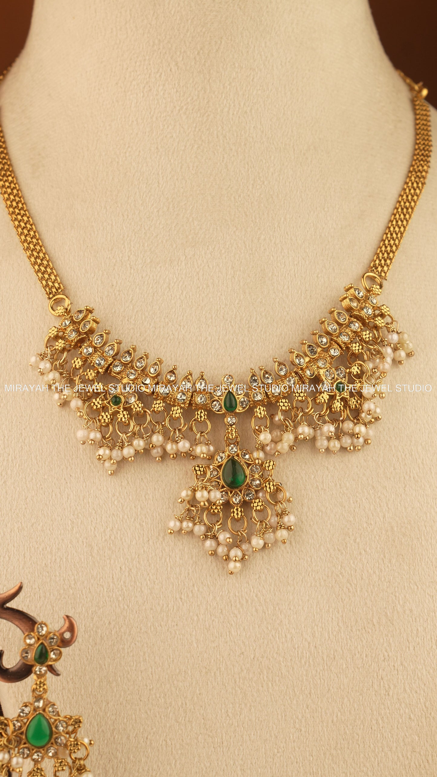 SIMPLE DROPLET NECKLACE - GREEN