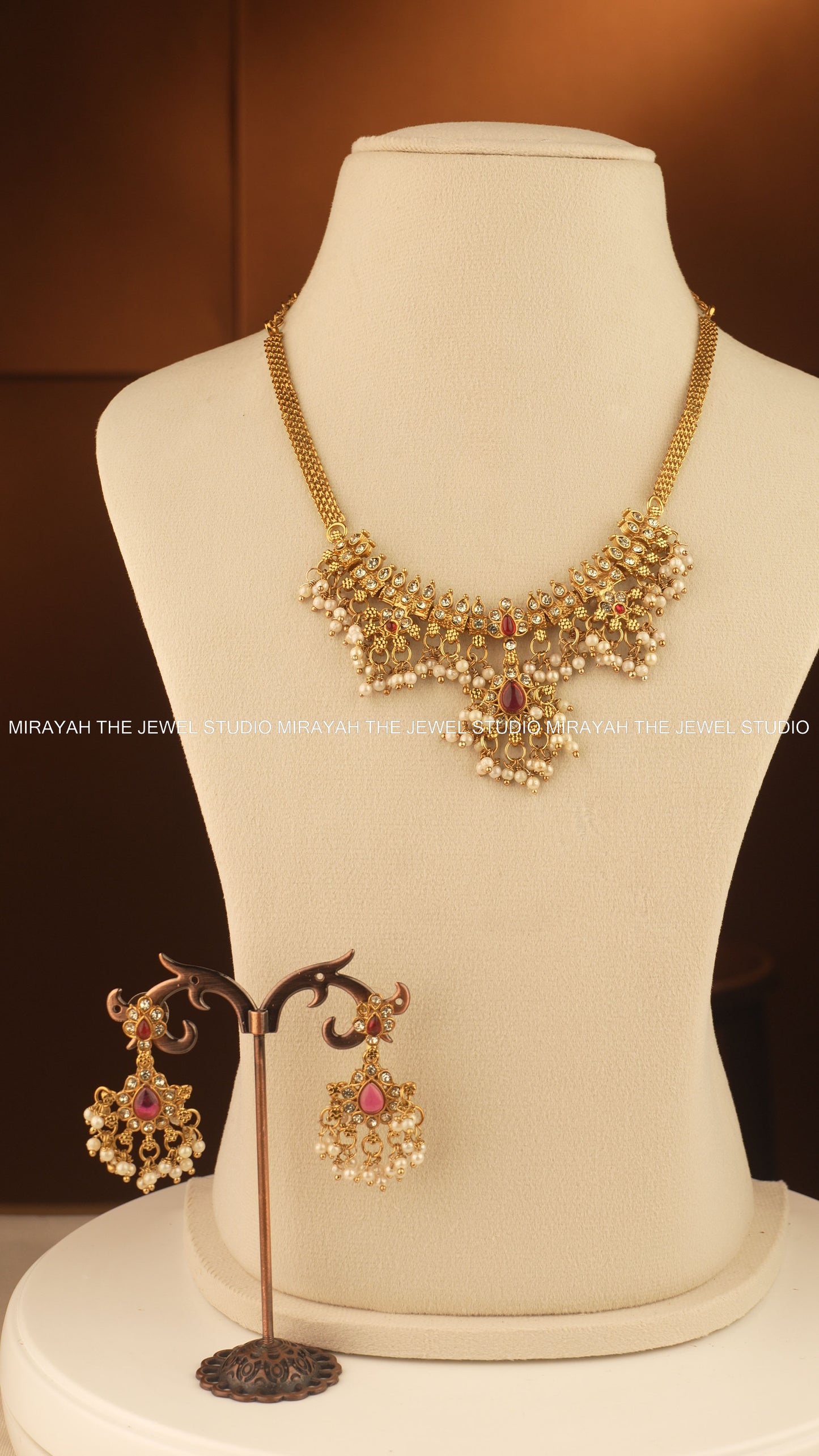 SIMPLE DROPLET NECKLACE - RED