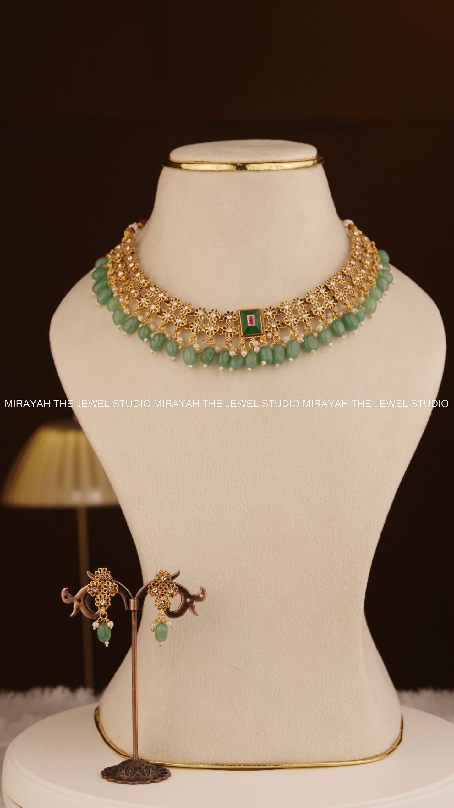 FLORAL VINE NECKLACE