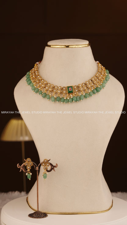 FLORAL VINE NECKLACE