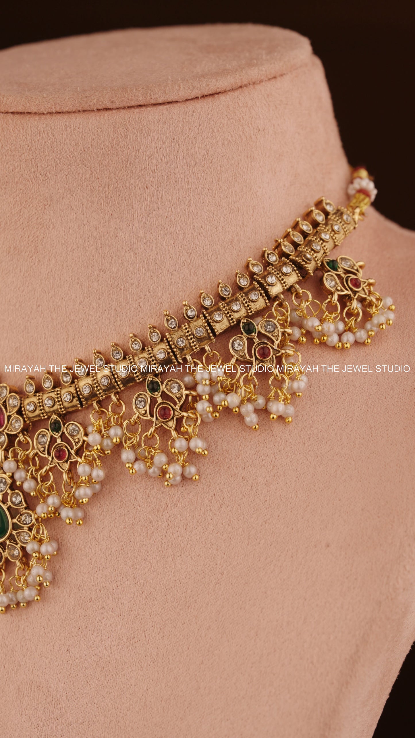 SITARA PEARL NECKLACE