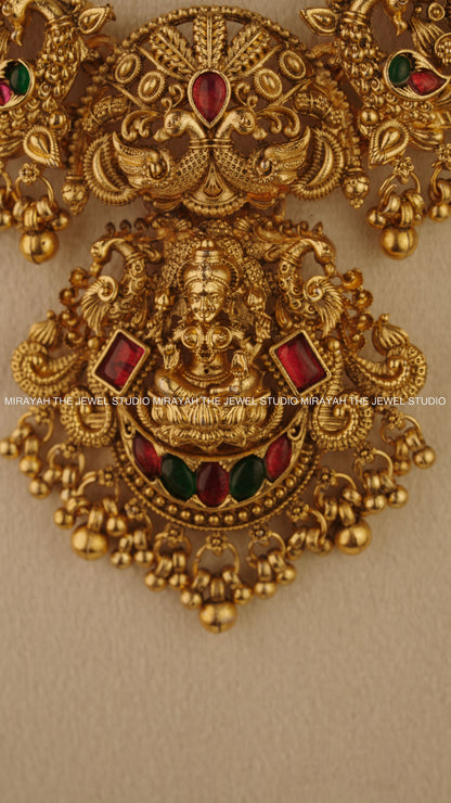 SHREYA VARNIKA NECKLACE