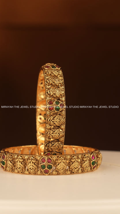 HEMA PUSHPA BANGLE