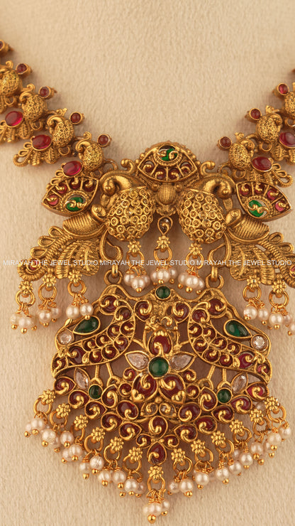 PEARL CREST MAYURA NECKLACE
