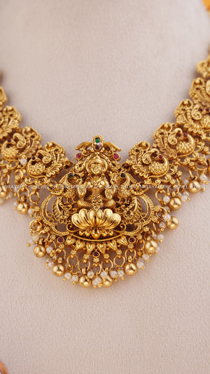 GOLDEN SAMRIDDHI NECKLACE