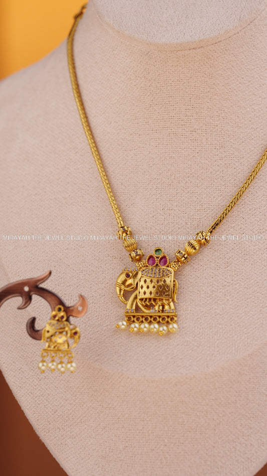 PEARL GAJA GLOW NECKLACE