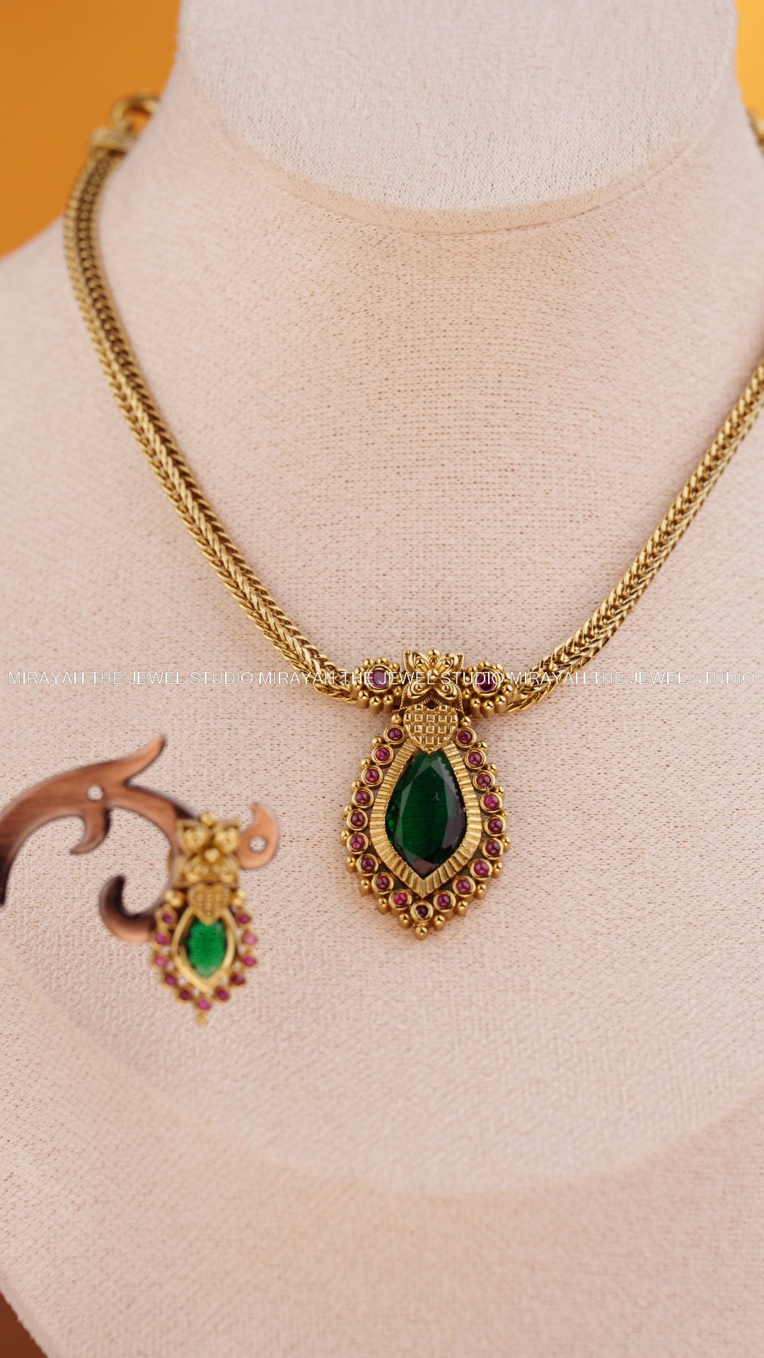 RAJAM PALAKKA NECKLACE - GREEN