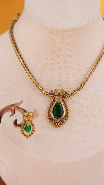 RAJAM PALAKKA NECKLACE - GREEN