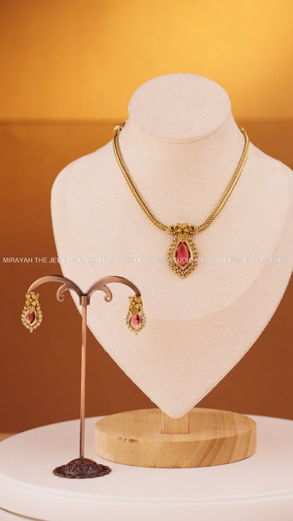 RAJAM PALAKKA NECKLACE - RED