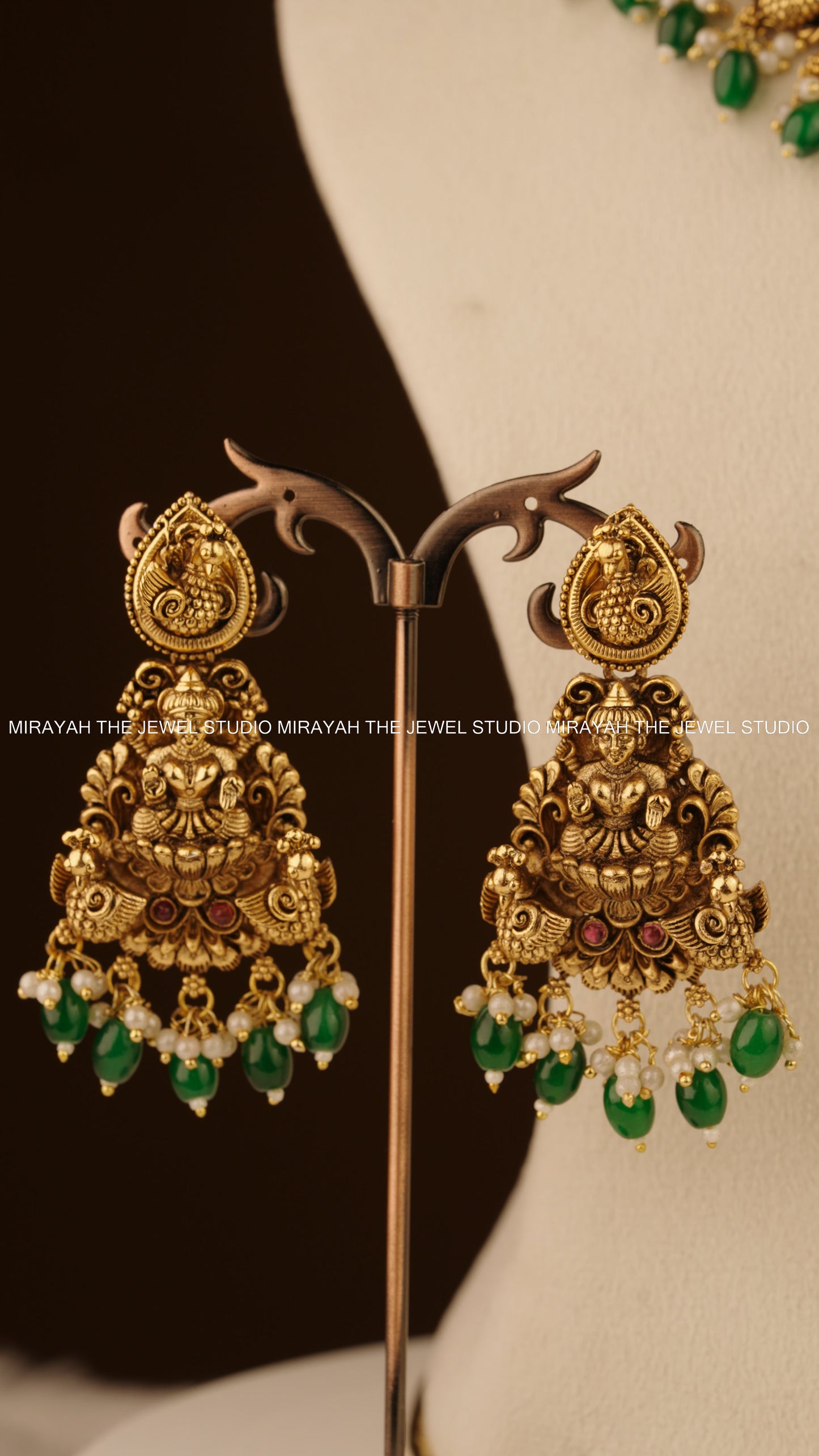 FEATHER CREST LAKSHMI NECKLACE (HEAVY)