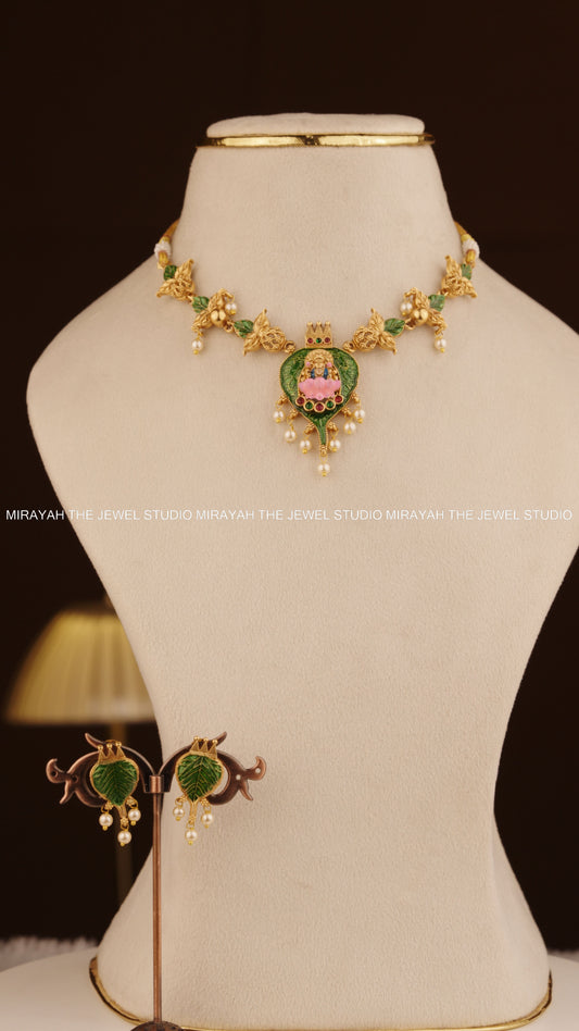 VANAMAYI MEENAKARI CHOKER/NECKLACE