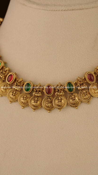 TAARIKA KAASU NECKLACE - RED AND GREEN