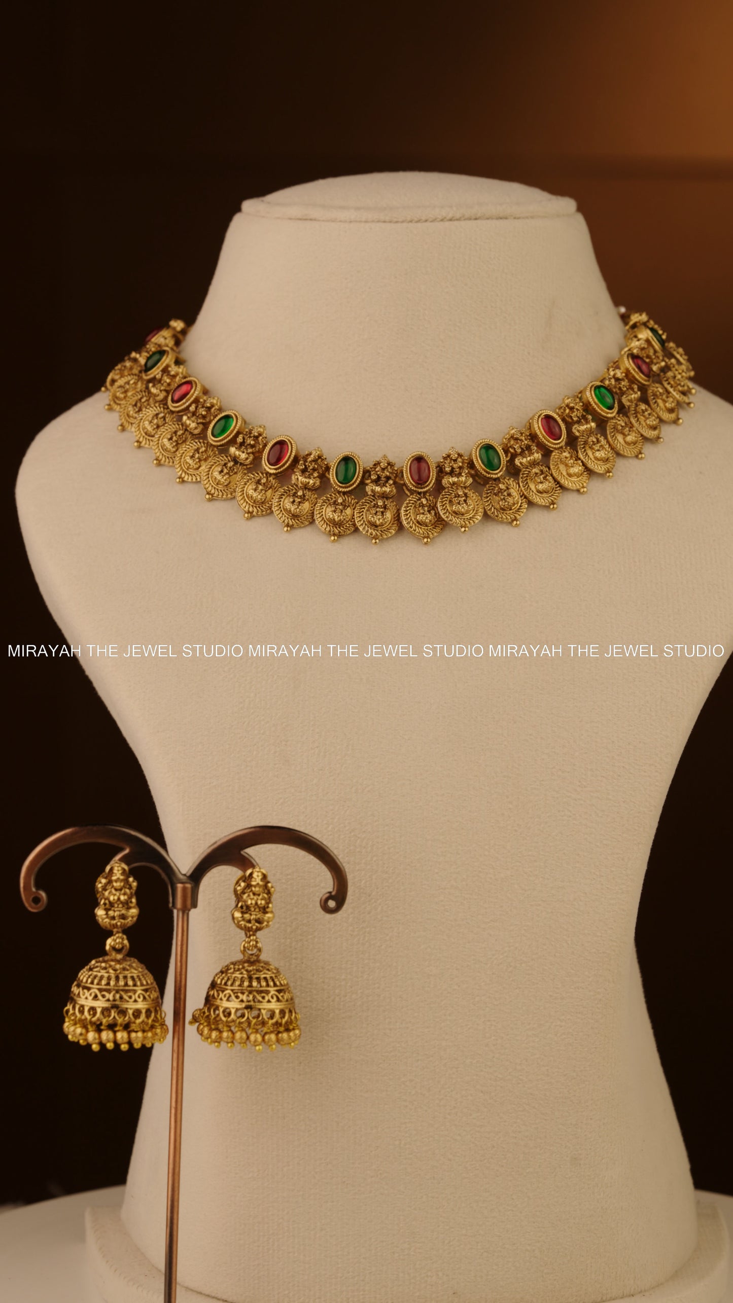 TAARIKA KAASU NECKLACE - RED AND GREEN