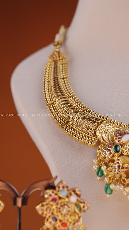 PREMIUM NAVARATNA COIN NECKLACE