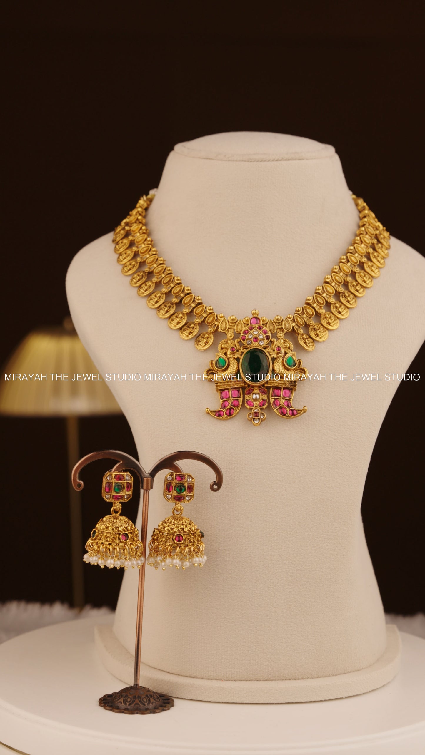 MARAGATHA MAYURI NECKLACE