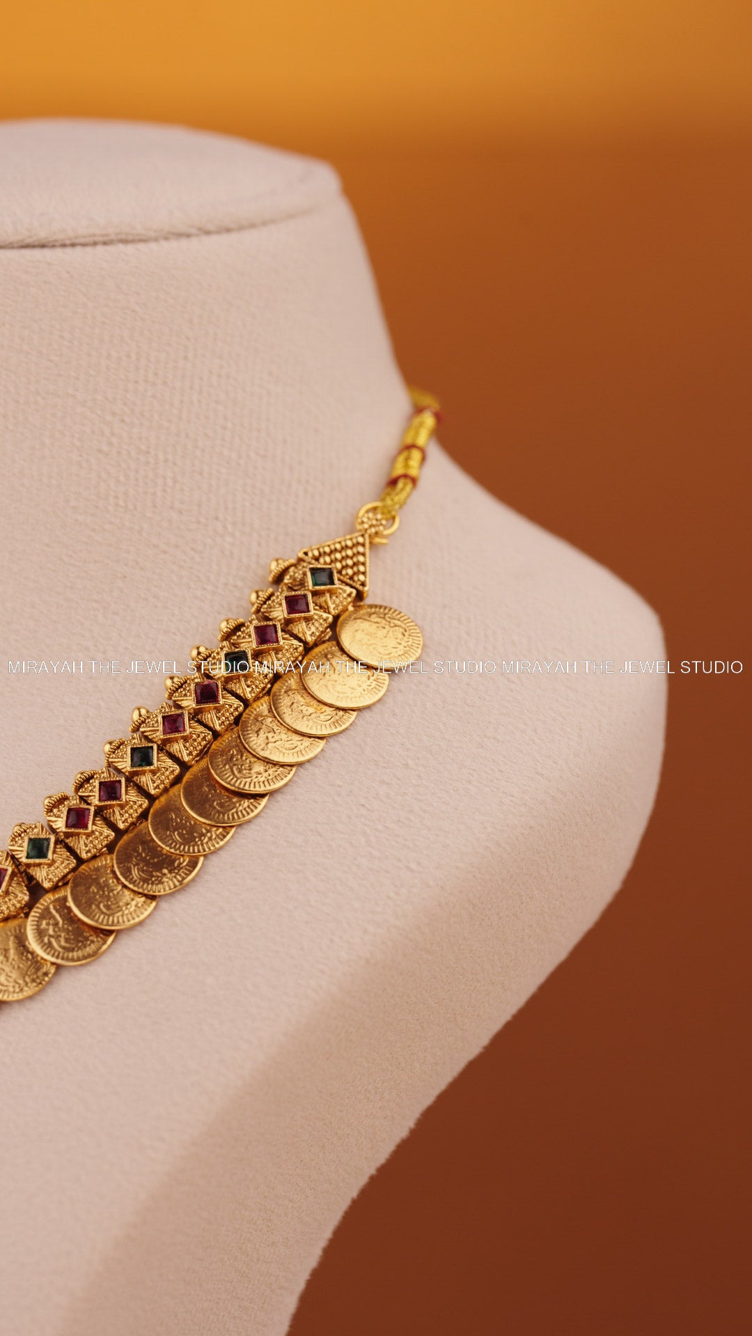 SREE MUDRA NECKLACE - RED AND GREEN