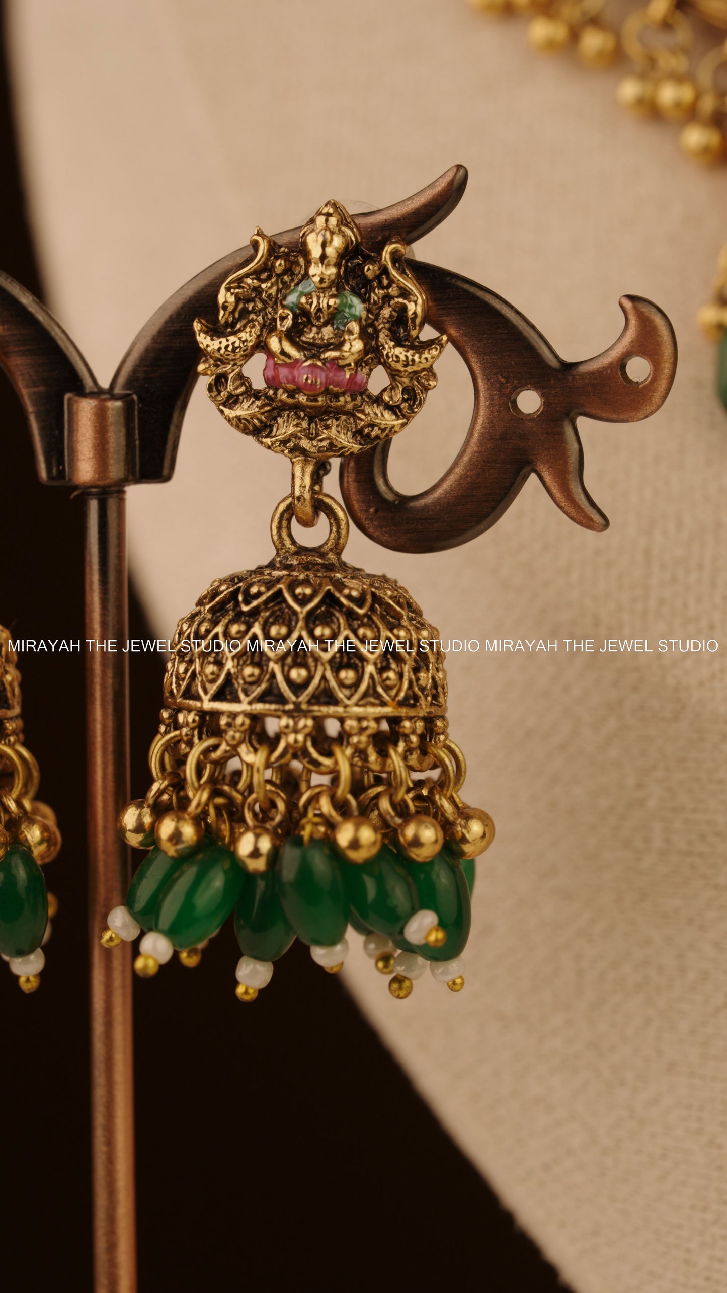 MANJARI MEENAKARI NECKLACE - GREEN
