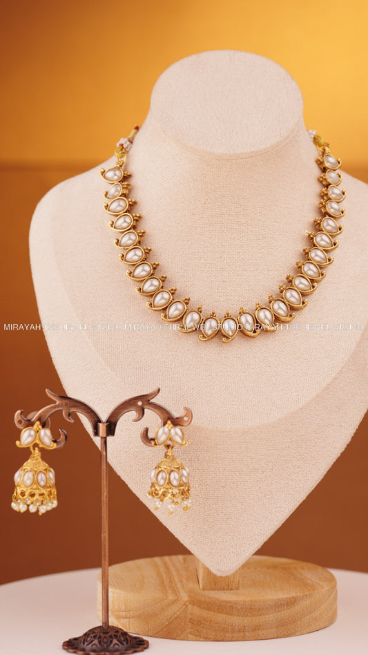 PONMANI MANGO NECKLACE - WHITE