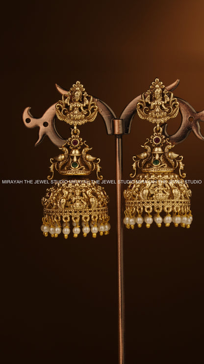 ADHIRA TEMPLE JHUMKA