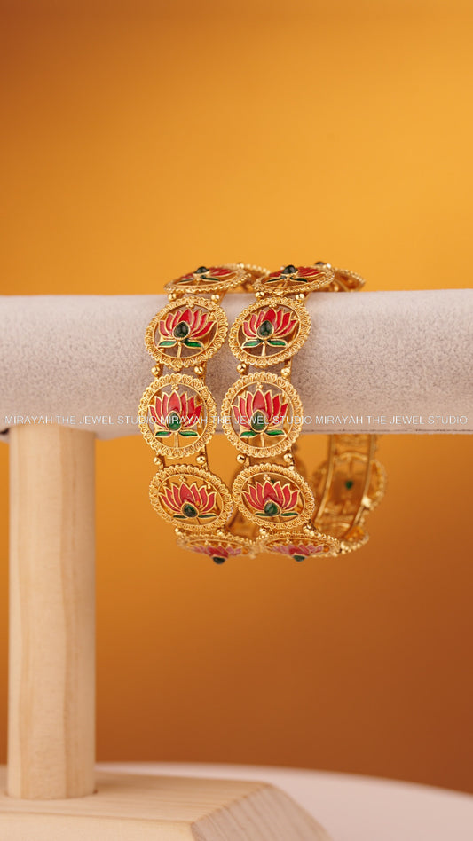 SUNDARA KAMALA BANGLE