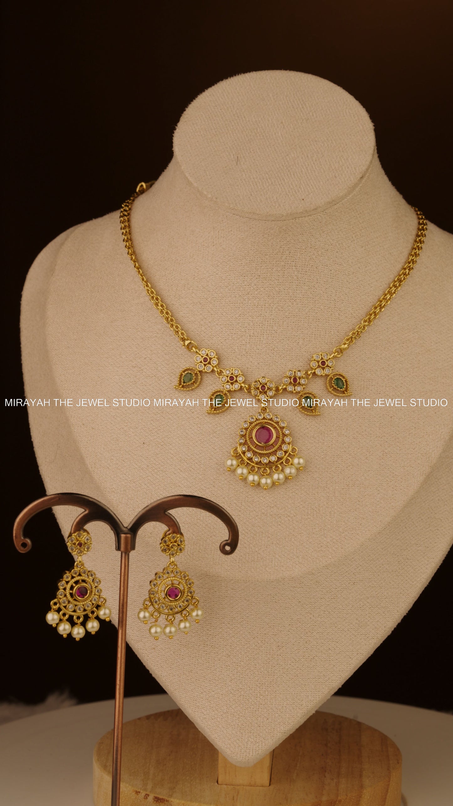 MANGA PUSHPA NECKLACE