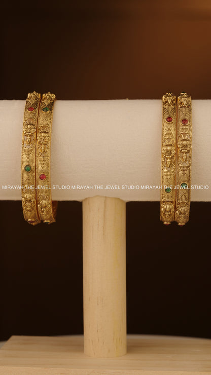 SRI HARINI BANGLES (4PC)