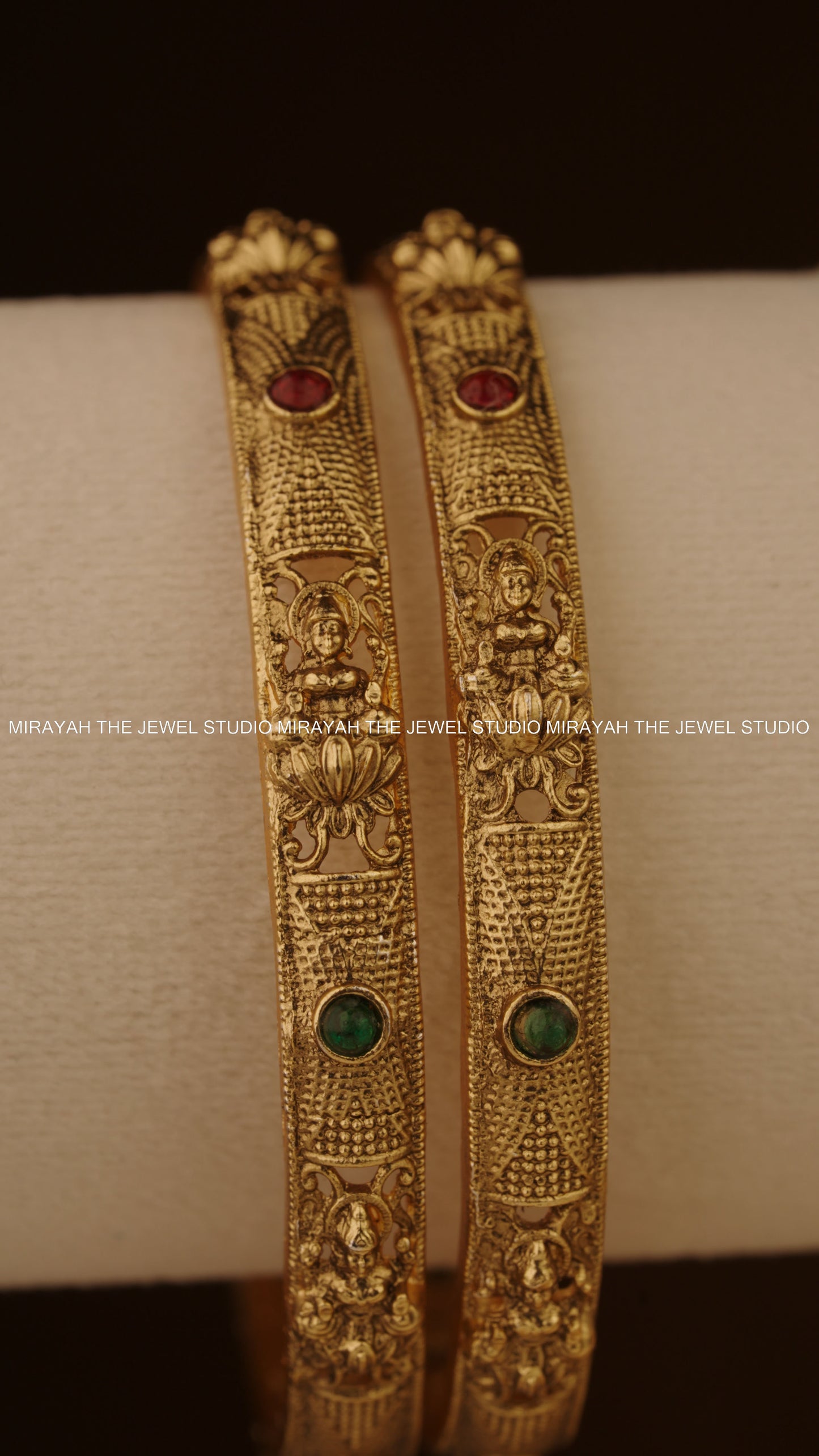 SRI HARINI BANGLES (4PC)