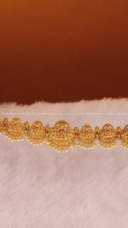 GOLDEN LAKSHMI HIPCHAIN