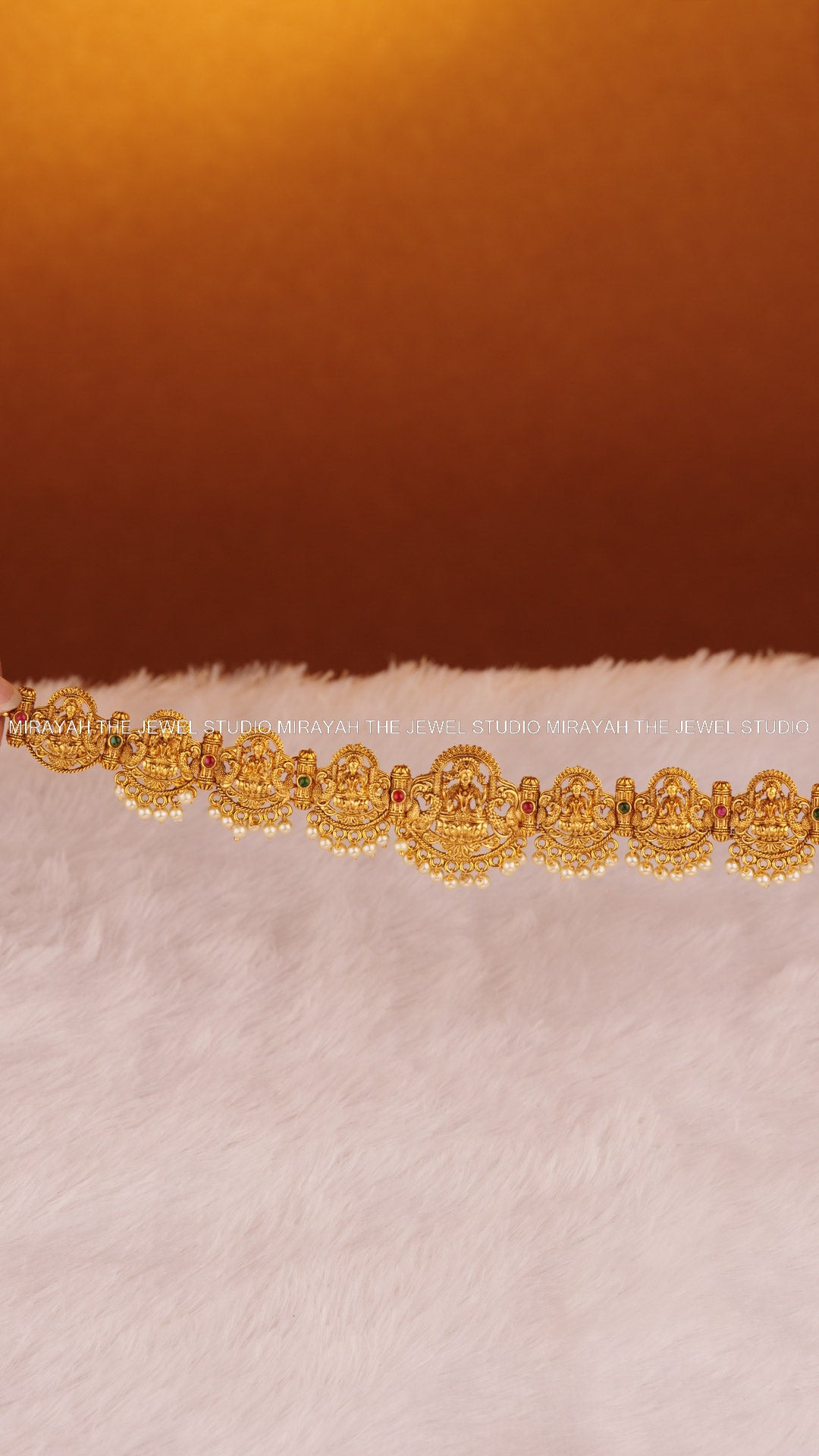 GOLDEN LAKSHMI HIPCHAIN