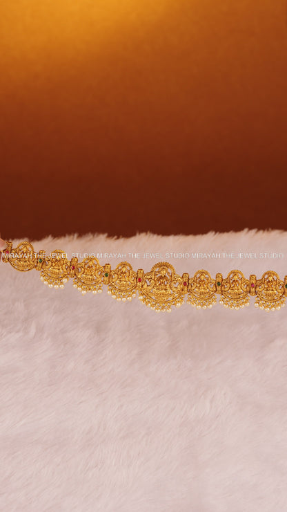 GOLDEN LAKSHMI HIPCHAIN