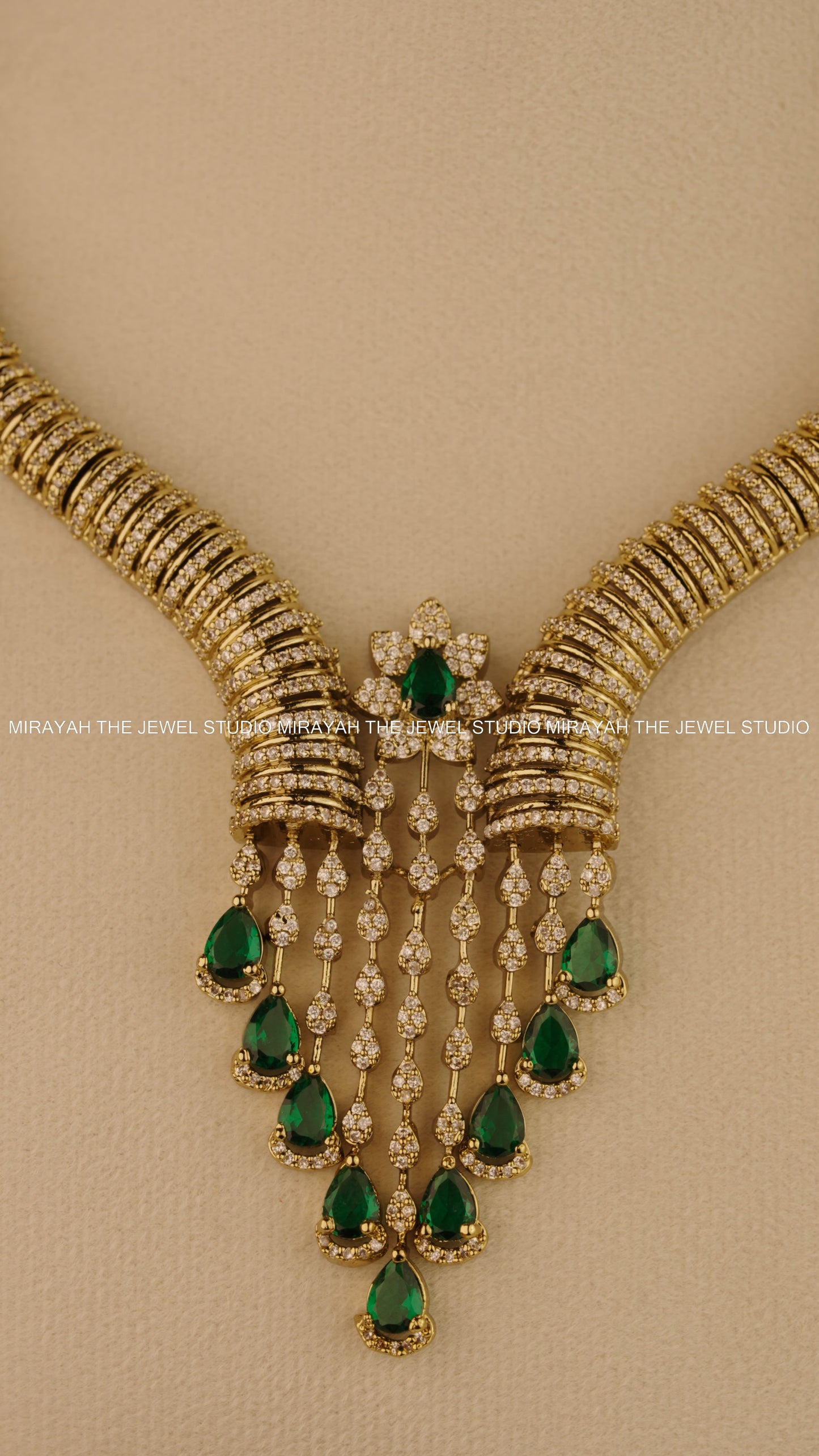 IMPERIAL STONEFALL NECKLACE - EMERALD
