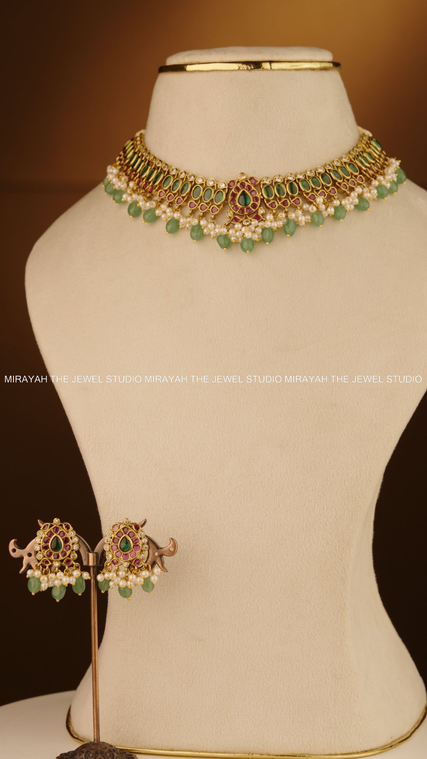 VALLENCIA GEMLINE NECKLACE