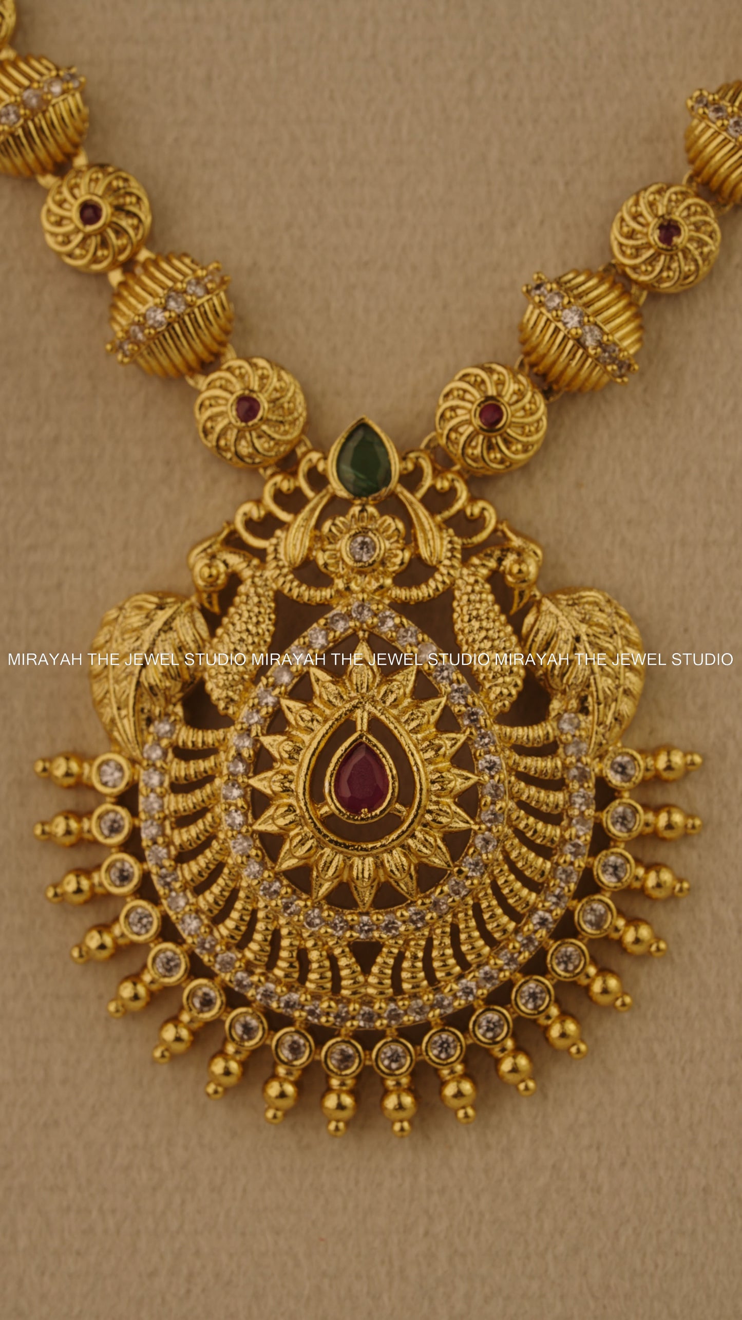 RUBY FEATHER ROYALE HARAM
