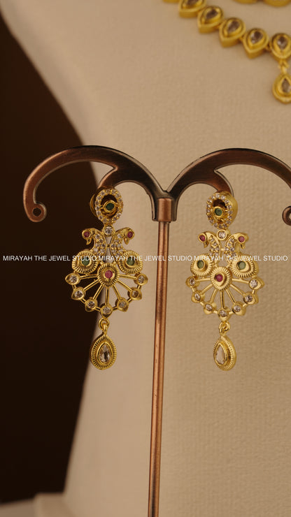 HIRANYA VARNIKA NECKLACE