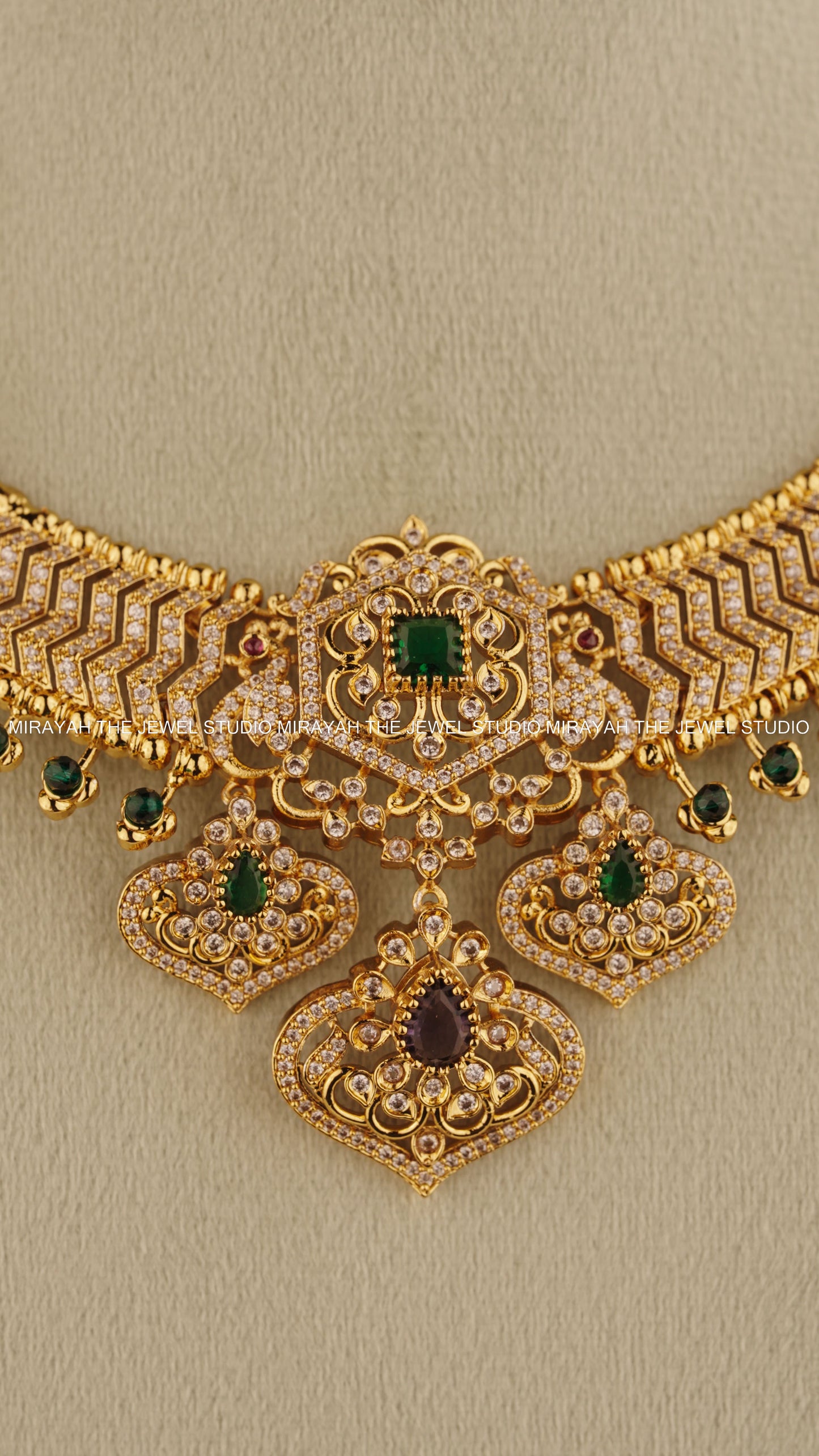 PREMIUM SWARNA RATNA NECKLACE - GREEN AND PURPLE