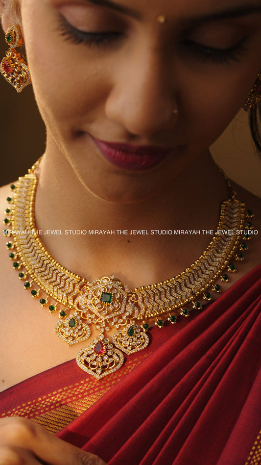 PREMIUM SWARNA RATNA NECKLACE