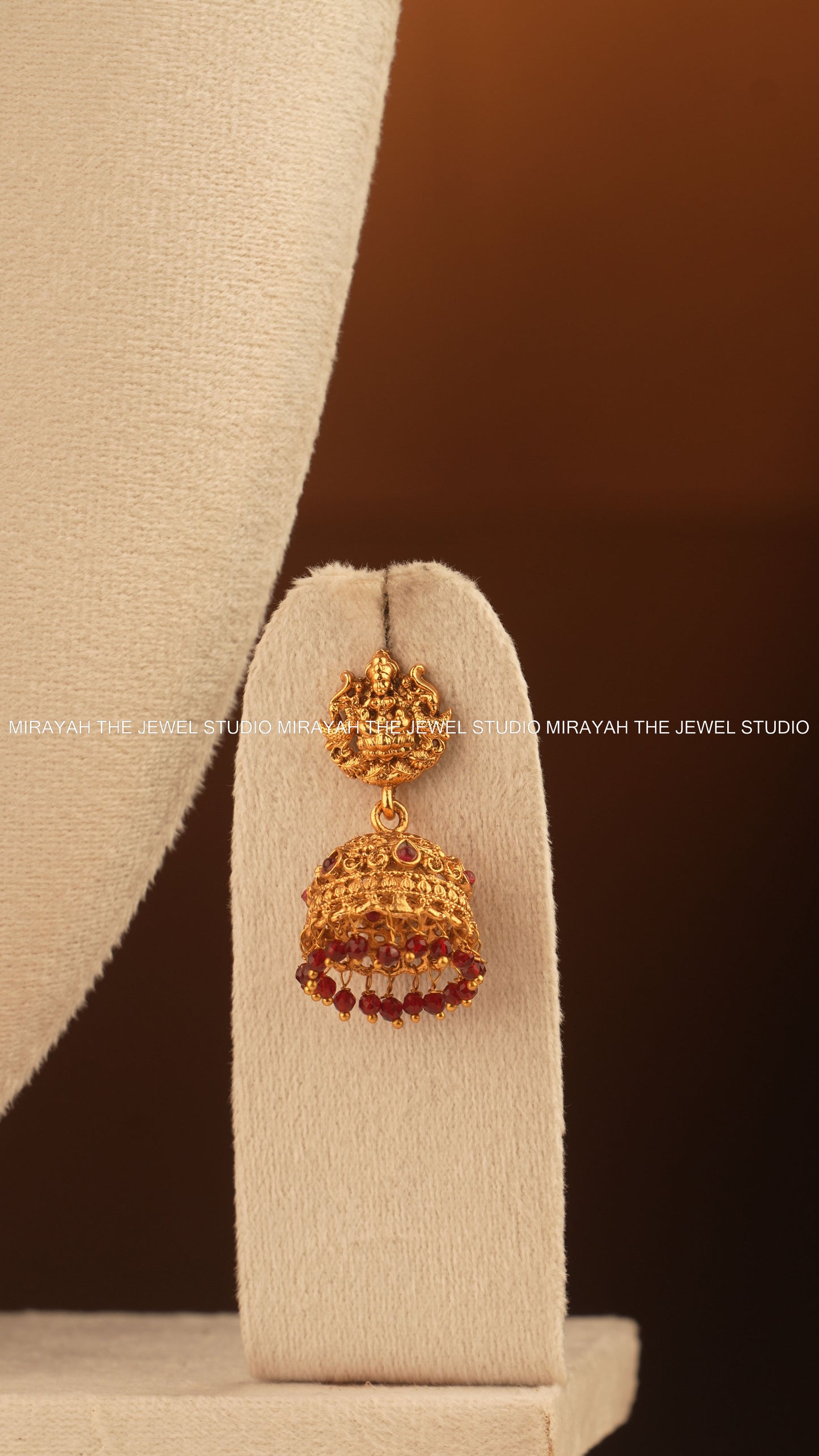 SIMHASANA LAKSHMI HARAM - RED/MAROON