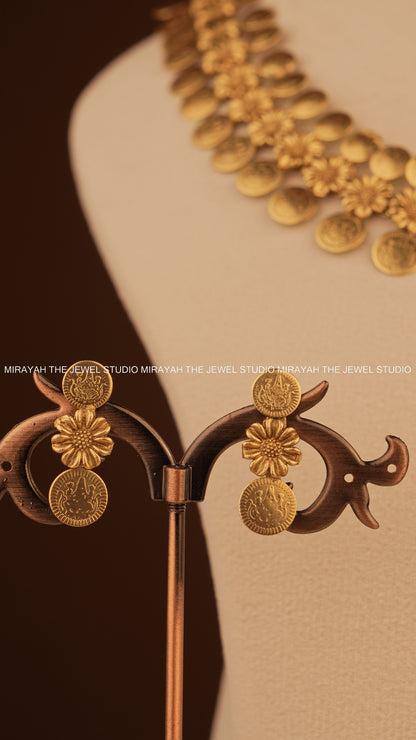 KAASU ALANKAARA NECKLACE