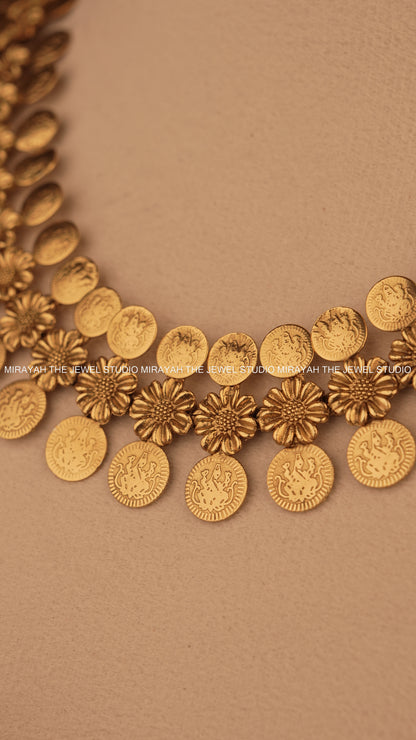 KAASU ALANKAARA NECKLACE