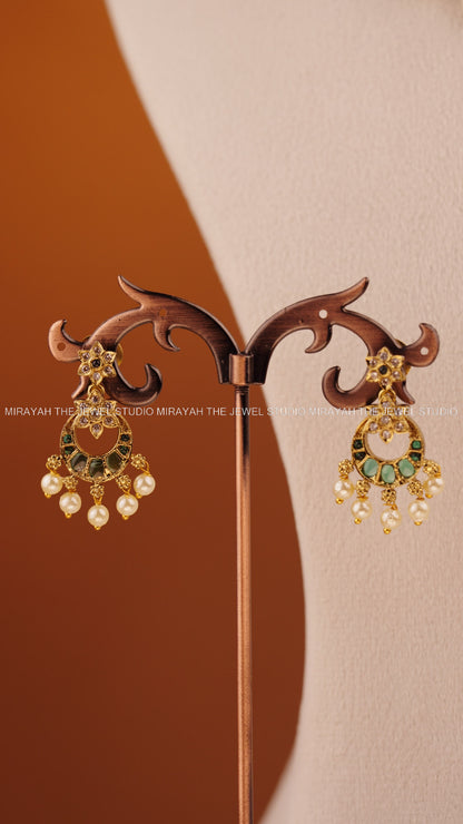 MRINAL CHANDRIKA NECKLACE - GREEN