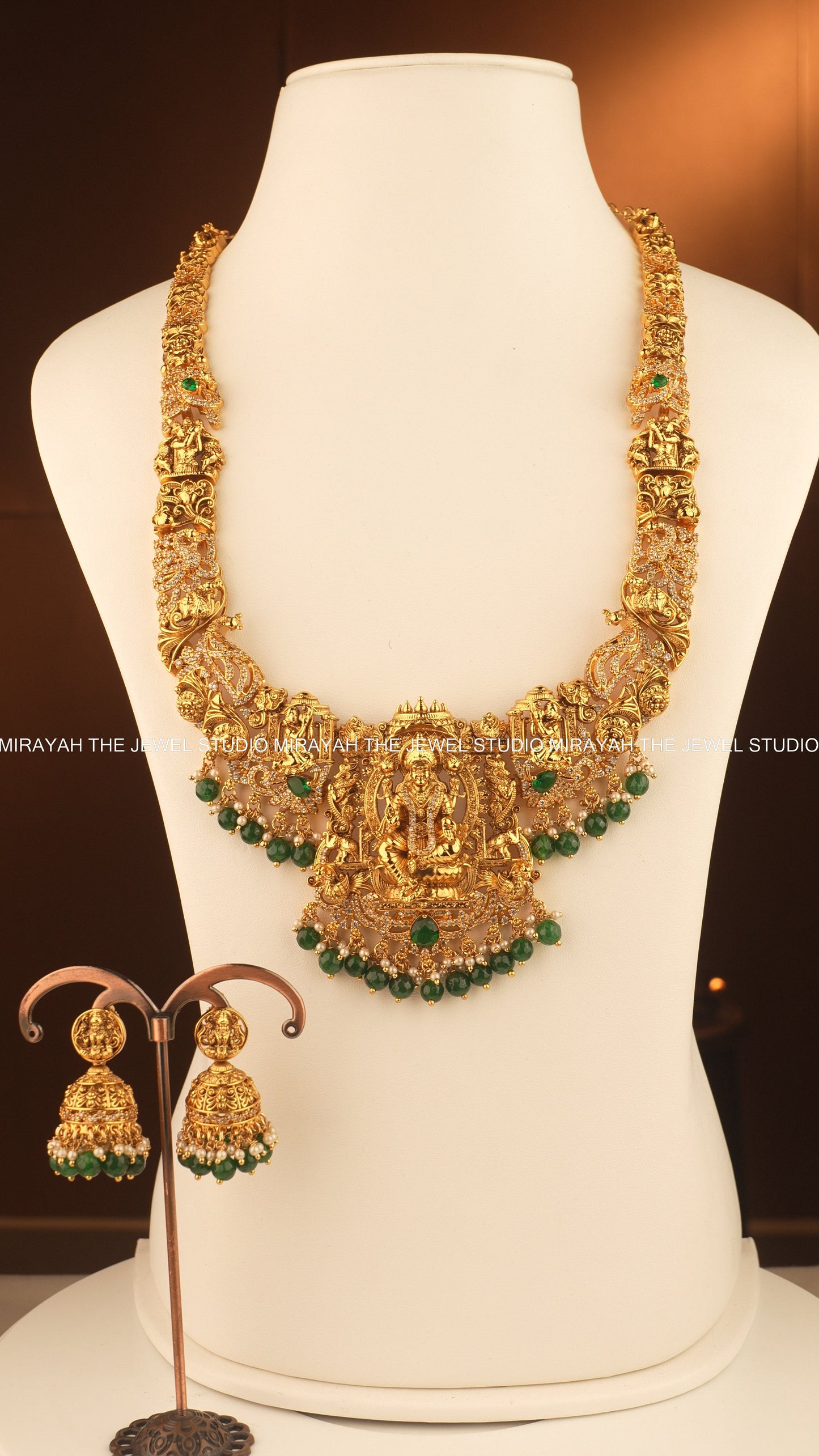 SWARNA LAKSHMI ROYALE HARAM