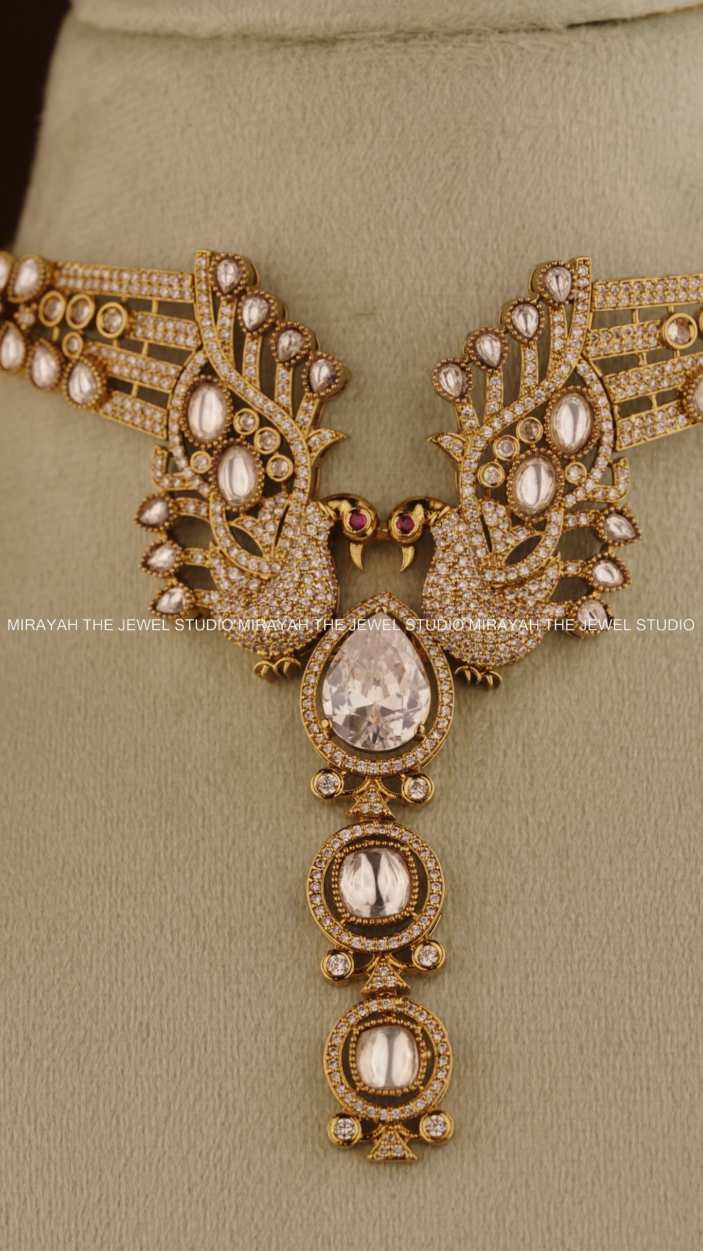 NOORMAYI DIAMOND CHOKER