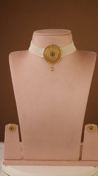 MUKTA CHAKRA CHOKER - GREEN