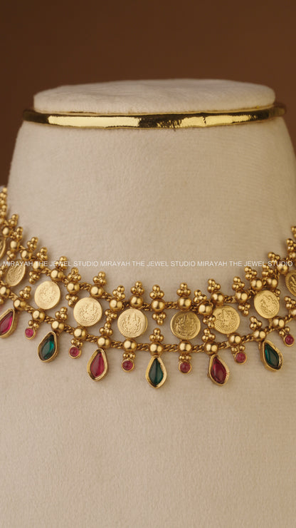NAGAS COIN CHOKER/NECKLACE - RED AND GREEN