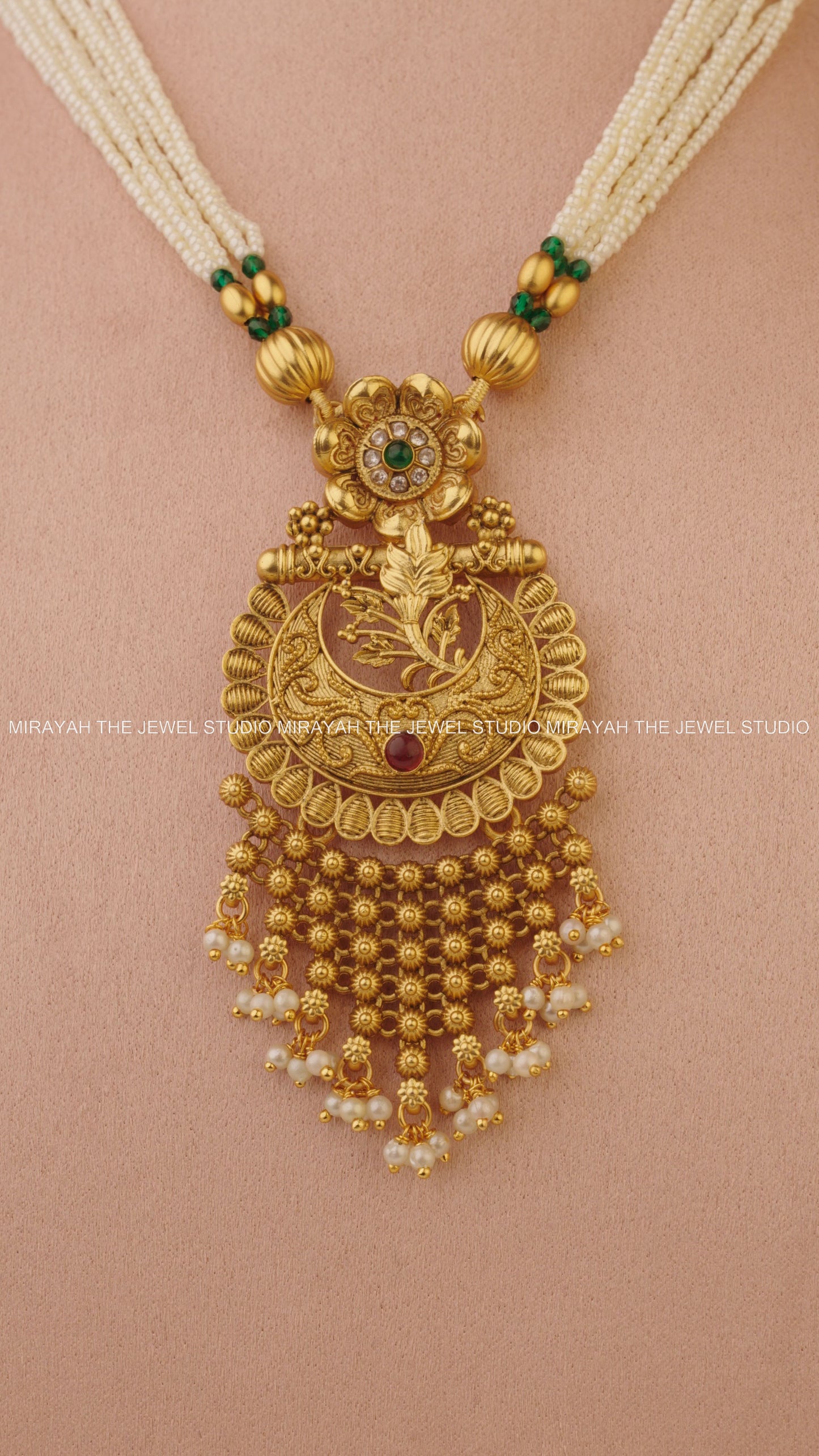 GOLDEN BLOOM PEARL HARAM