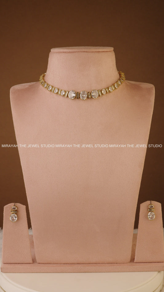 AD BLOOM LUXE CHOKER/NECKLACE