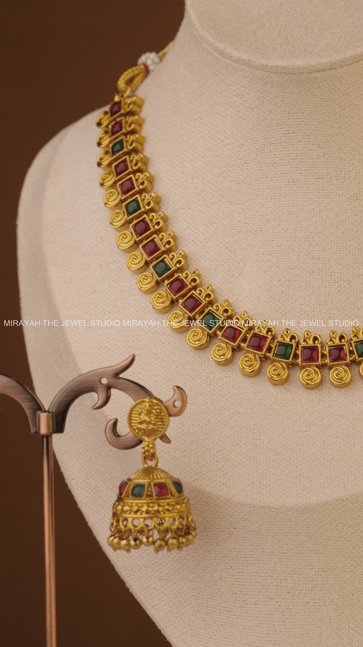 RANGSUTRA NECKLACE - RED AND GREEN