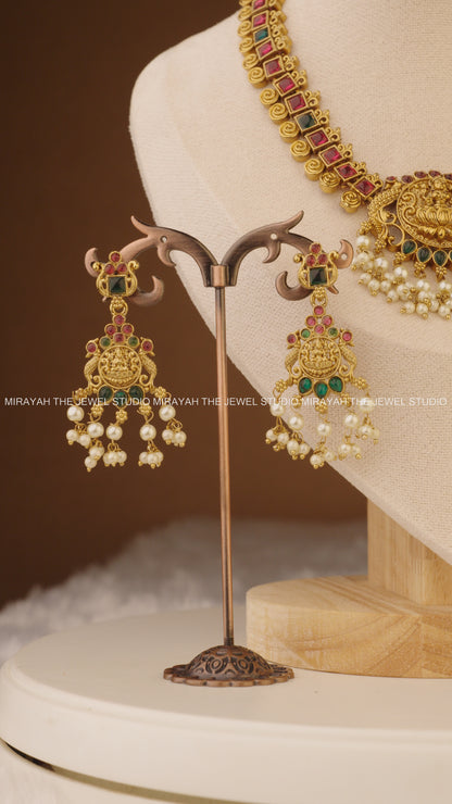 RATNA LAKSHMI PENDANT NECKLACE