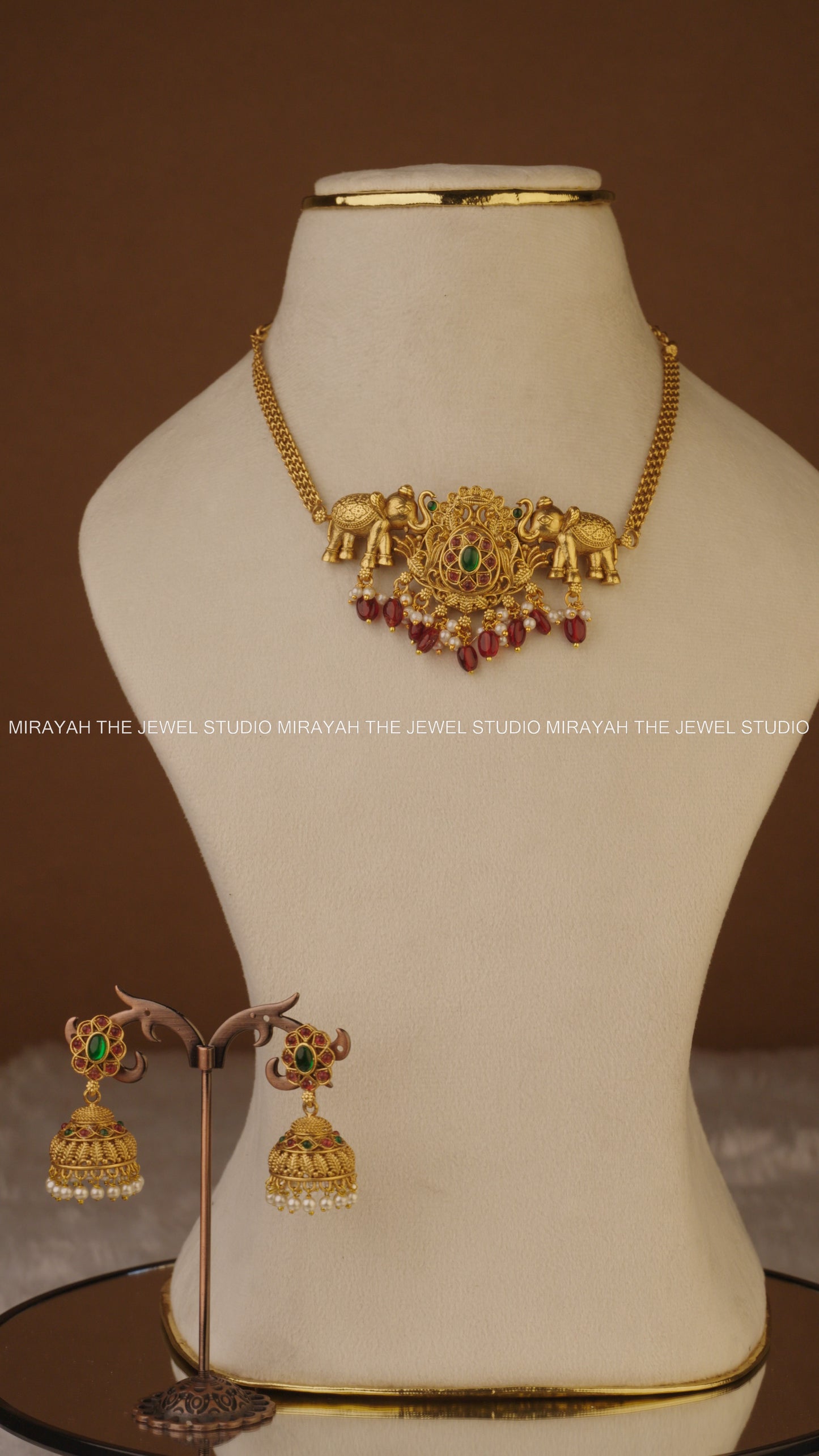 ELEPHANT LUXE CHOKER/NECKLACE -RED