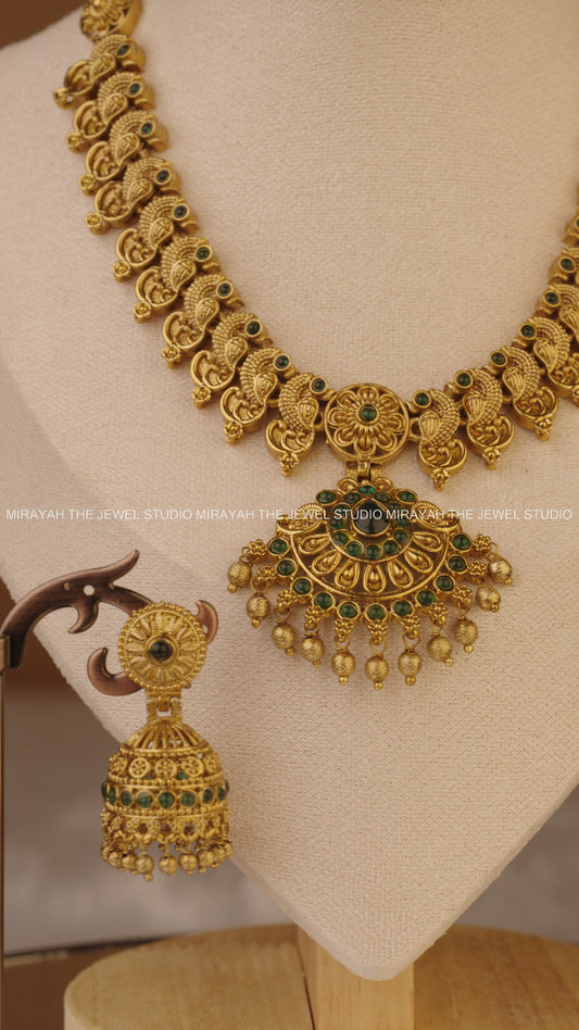 ANANDA MAYURAM NECKLACE - GREEN